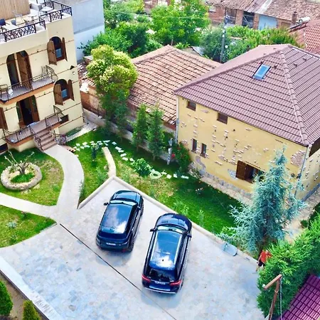 מלון Konda Pogradec 4*