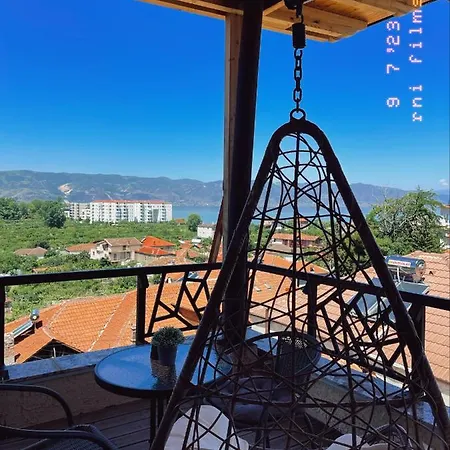 ホテル Konda Pogradec