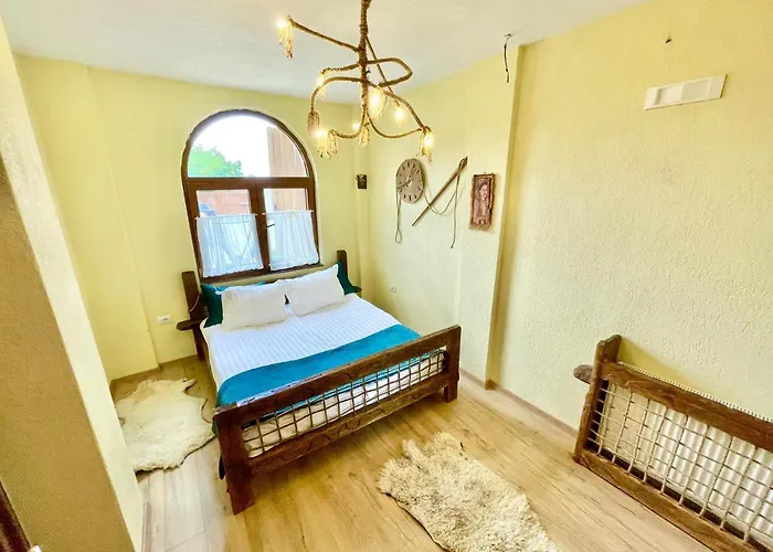 酒店 Konda Pogradec Tushemisht