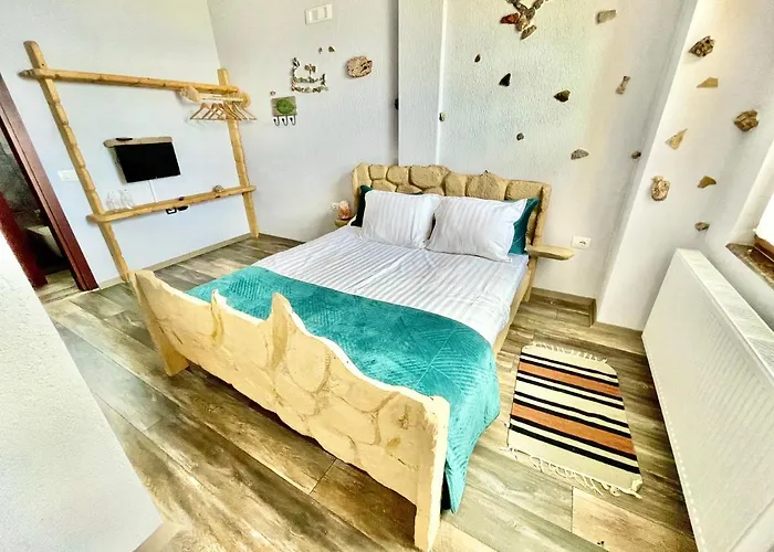 酒店 Konda Pogradec Tushemisht